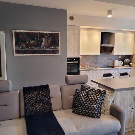 Apartament Lilla Jelenia Góra Exteriör bild